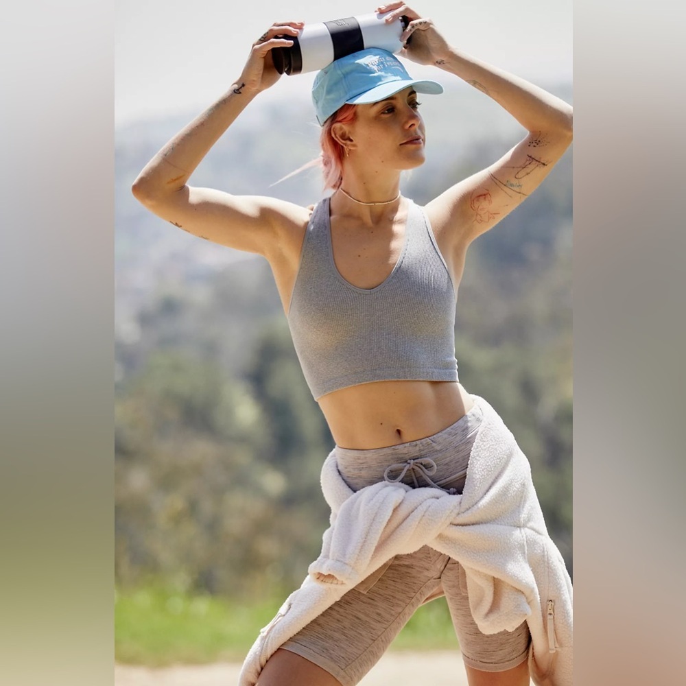 Free Throw Crop Tank Heather Grey size XS